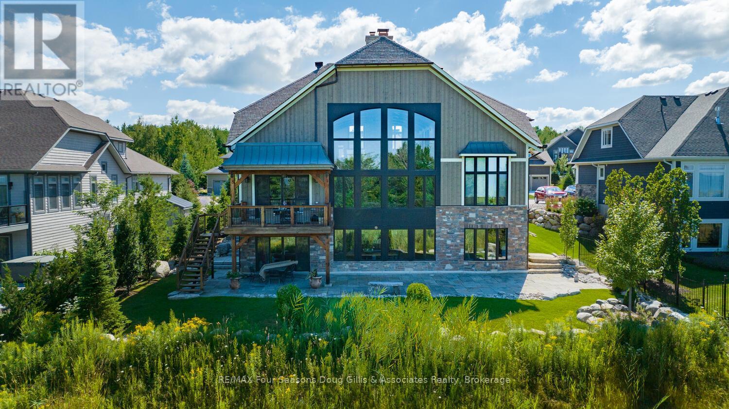 163 West Ridge Drive, Blue Mountains, Ontario  N0H 2P0 - Photo 2 - X12085838