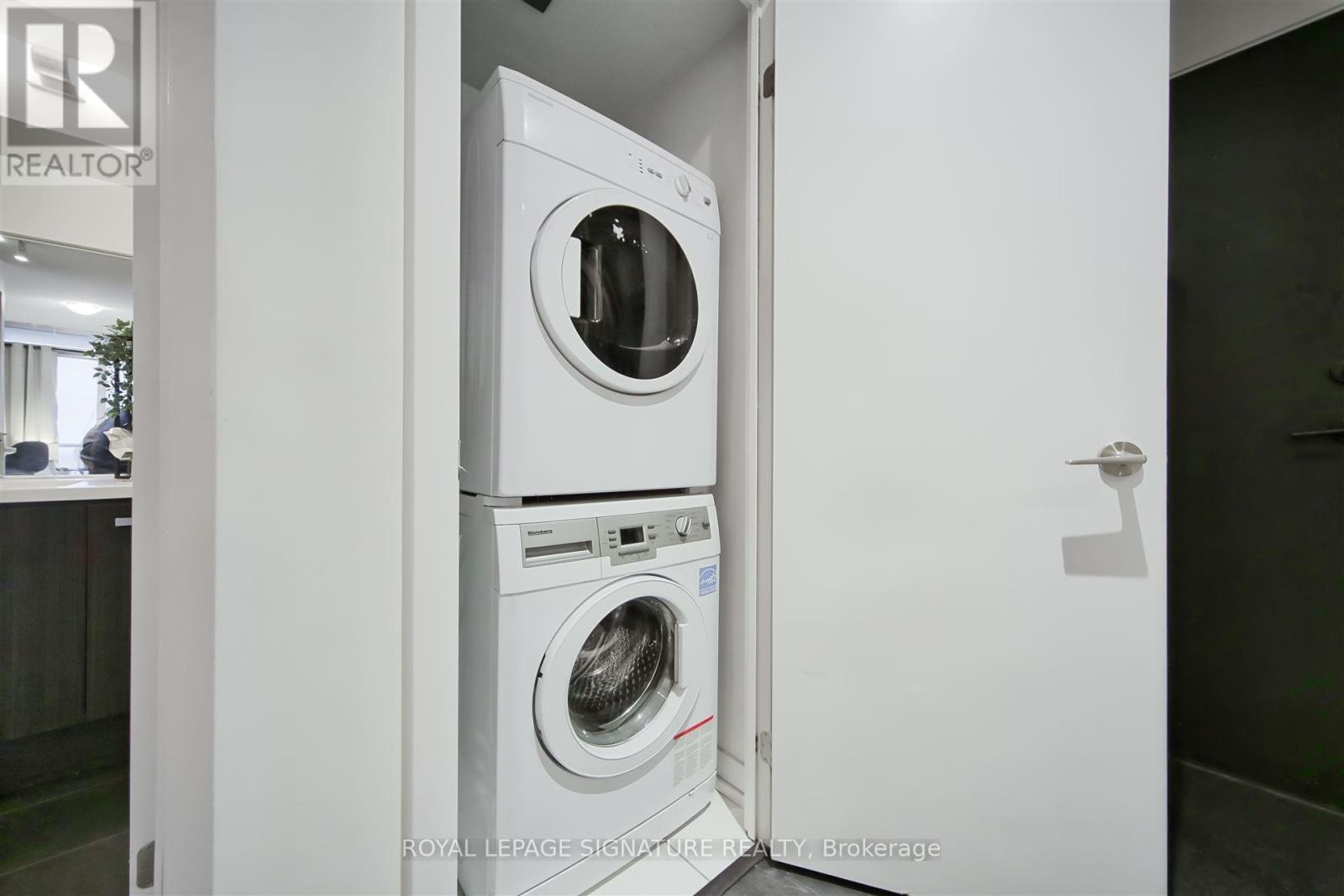1913 - 125 Redpath Avenue, Toronto, Ontario  M4S 0B5 - Photo 17 - C12085736