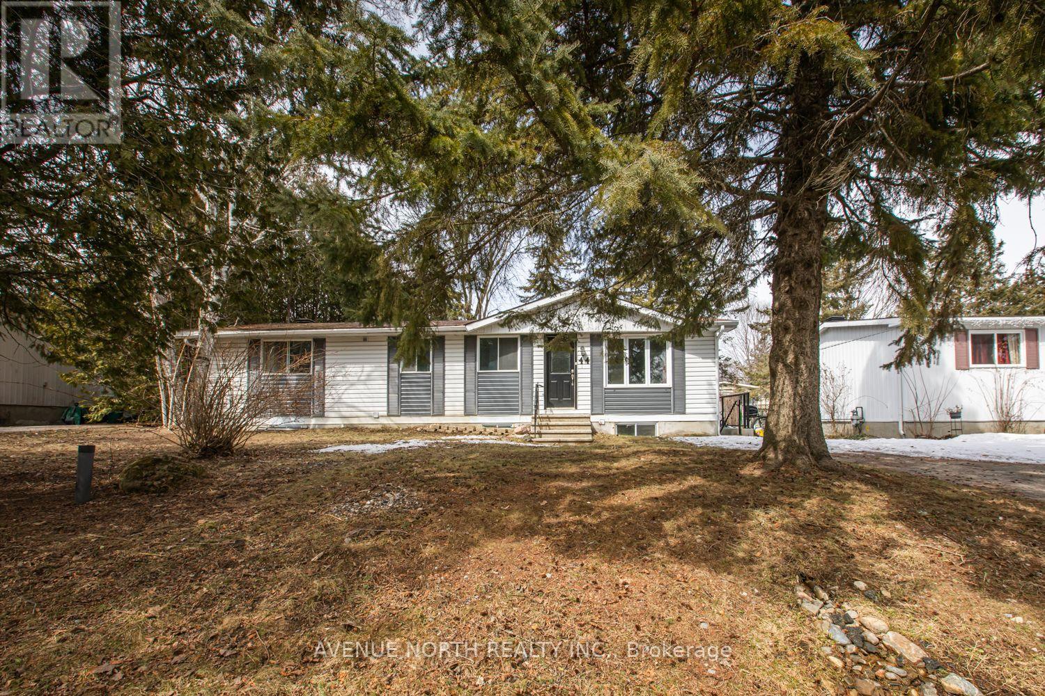 Property at 44 LAZY NOL COURT image 2