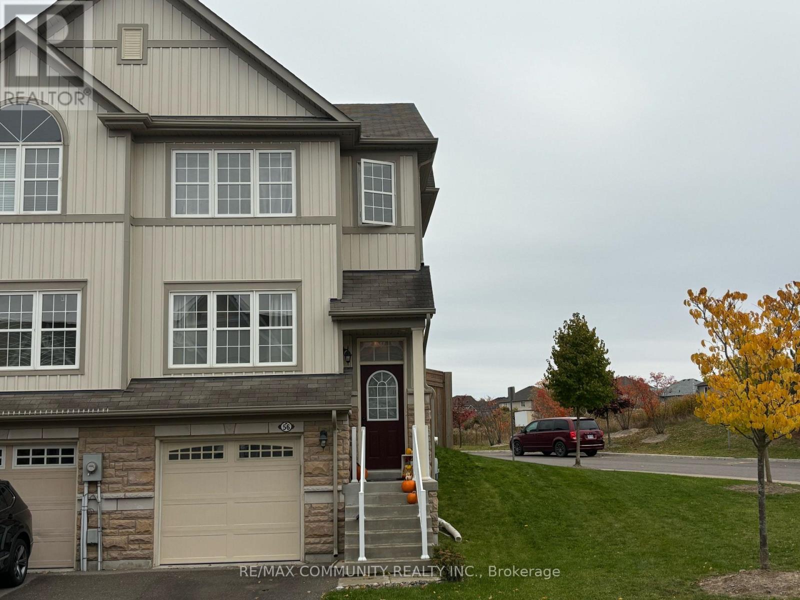 Property at 56 FARMSTEAD DRIVE image 4