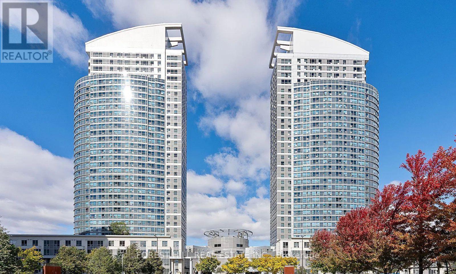 2811 - 38 Lee Centre Drive, Toronto, Ontario  M1J 3J7 - Photo 1 - E12085748