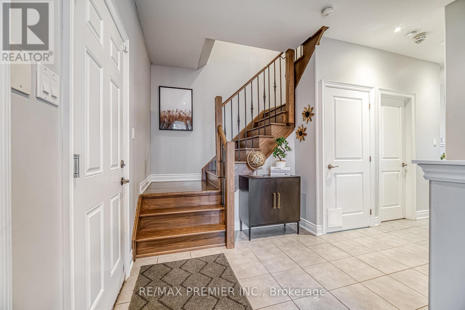 Property at 1878 LAMSTONE STREET image 5