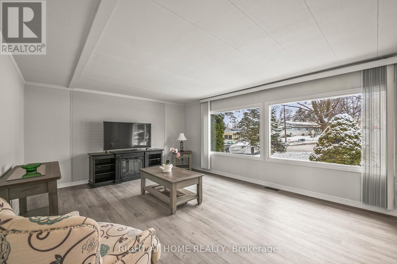 Property at 56 FLORA DRIVE image 4