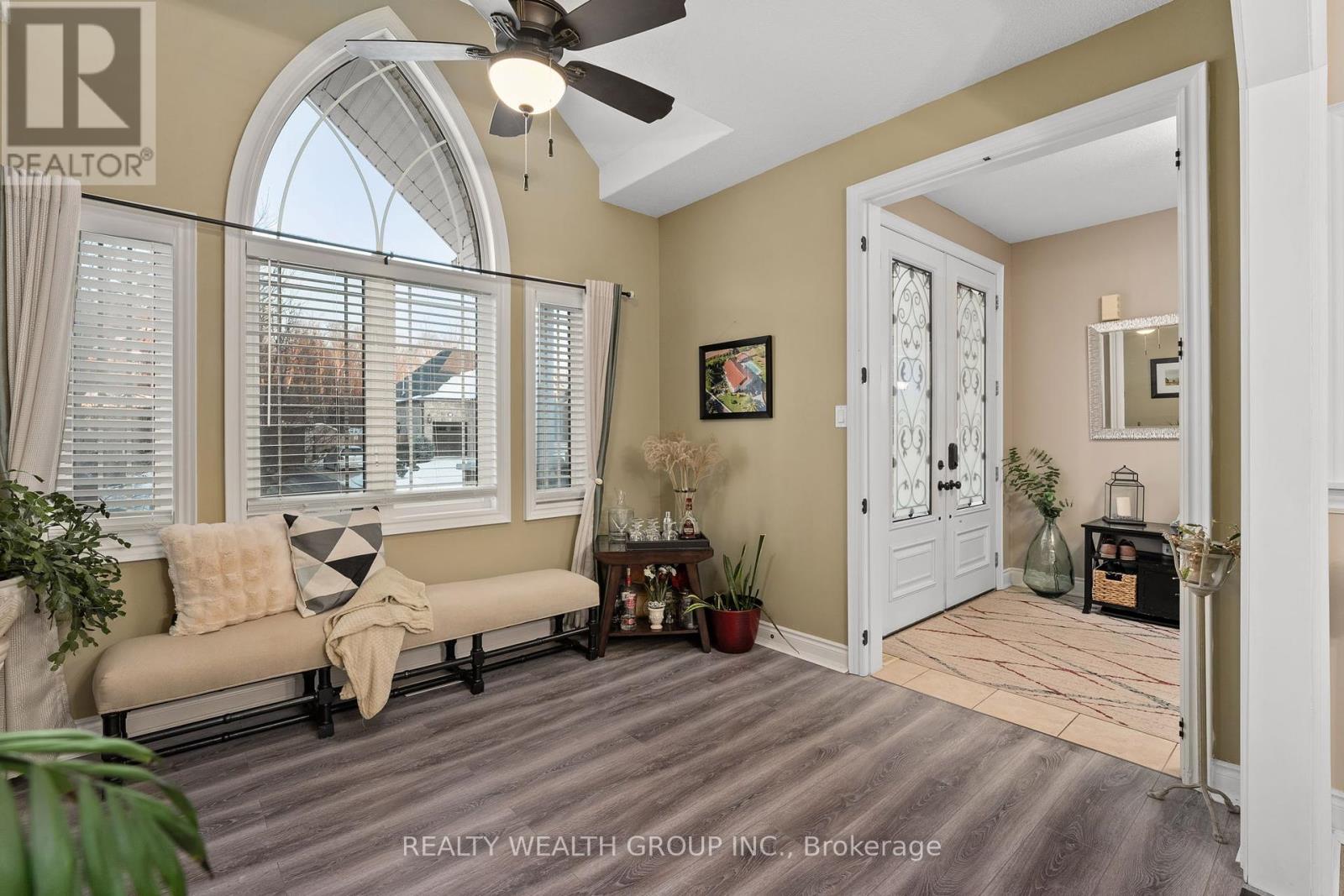 Property at 1056 QUARRY DRIVE image 3