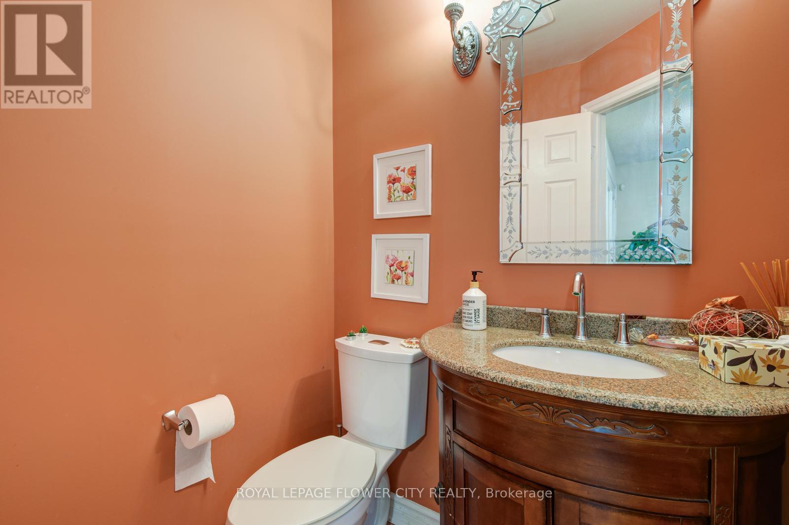 6052 St. Ives Way, Mississauga, Ontario  L5N 4M1 - Photo 24 - W12085620