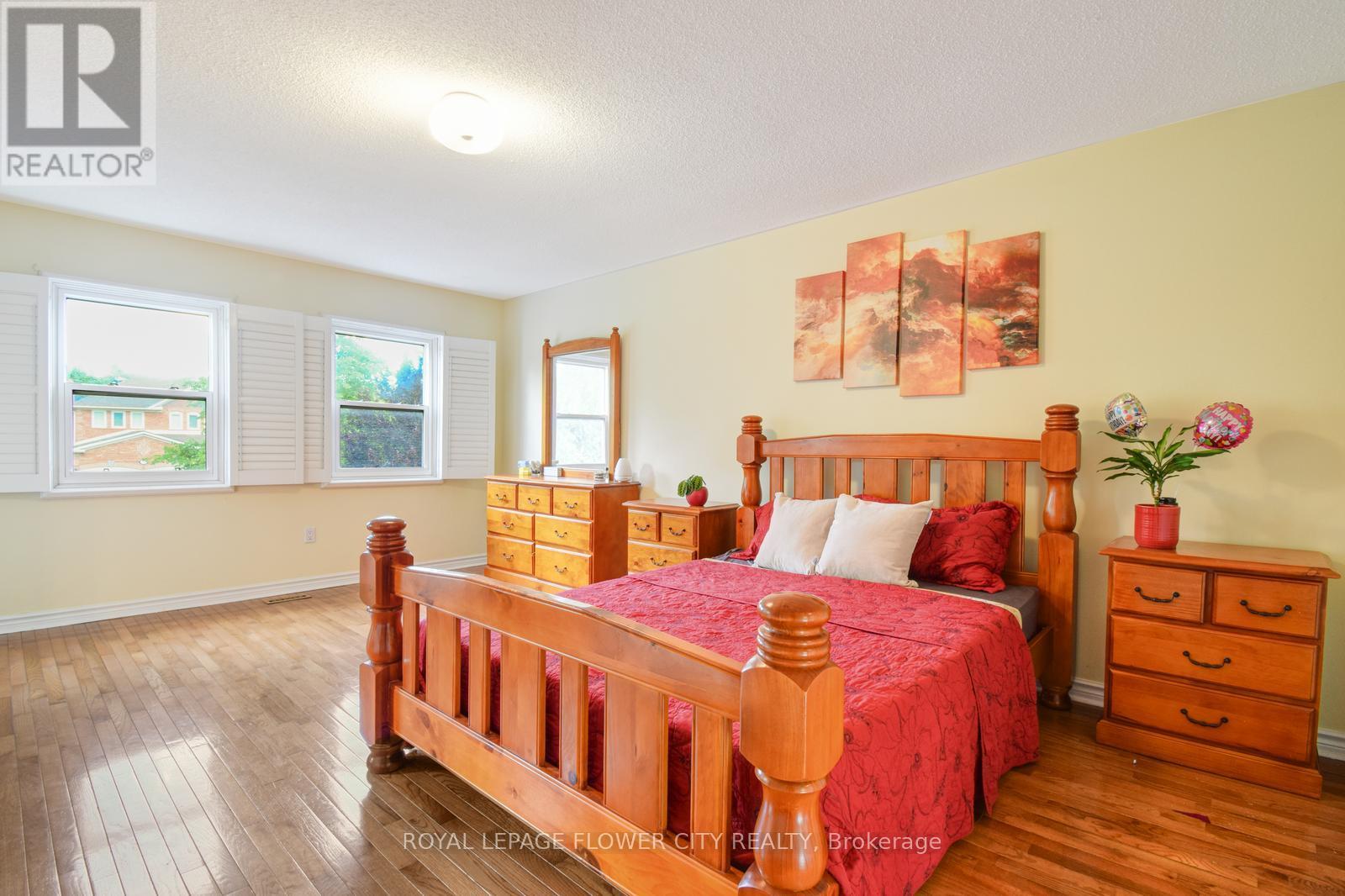 6052 St. Ives Way, Mississauga, Ontario  L5N 4M1 - Photo 36 - W12085620