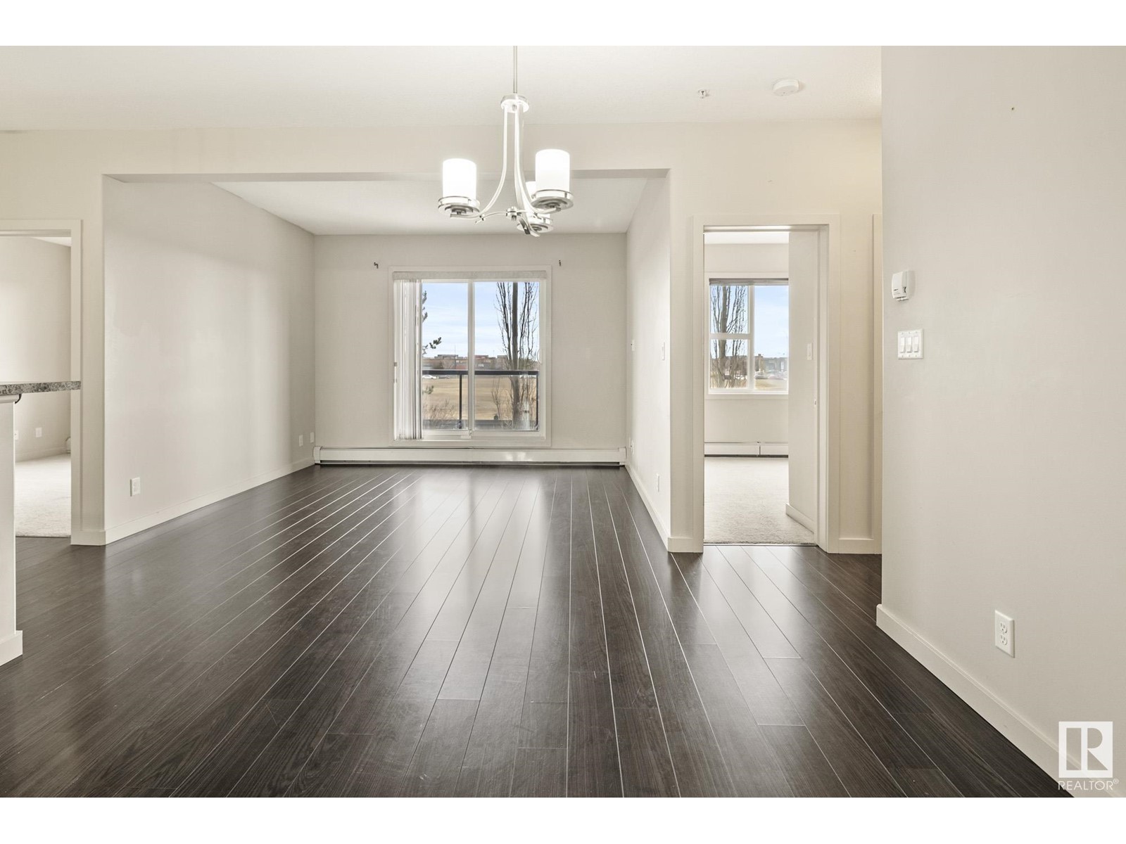 Property at #224 304 AMBLESIDE LI NW image 3