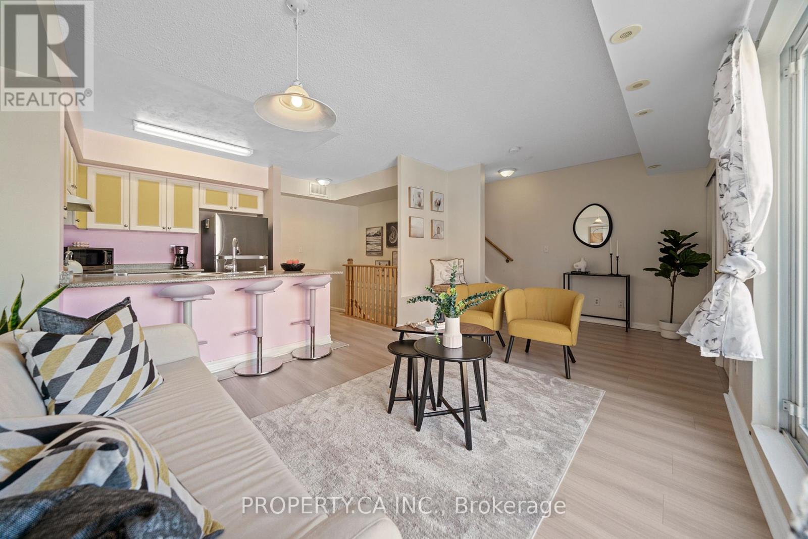 Property at 2026 - 3025 FINCH AVENUE W image 4