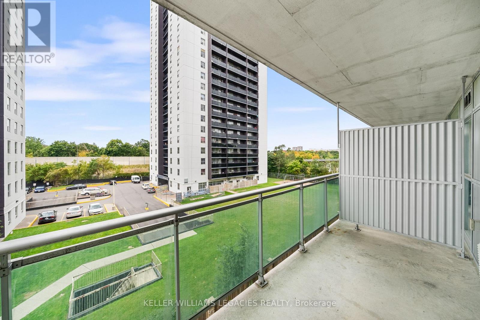 405 - 2464 Weston Road, Toronto, Ontario  M9N 0A2 - Photo 15 - W12085783