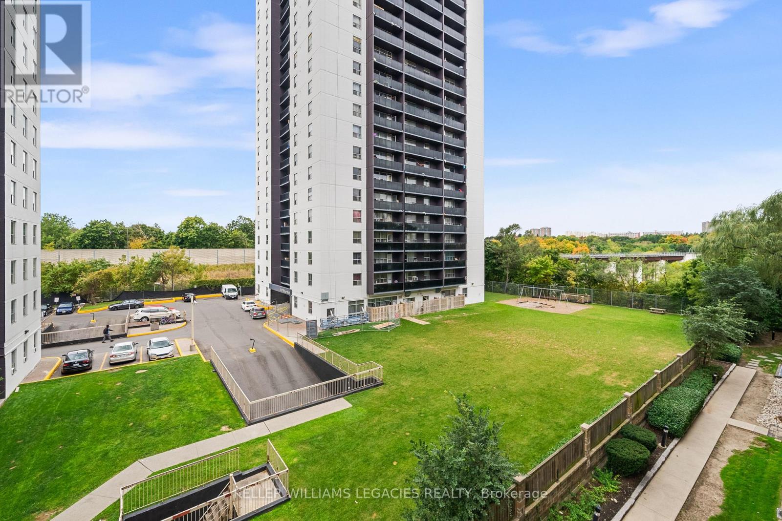 405 - 2464 Weston Road, Toronto, Ontario  M9N 0A2 - Photo 21 - W12085783