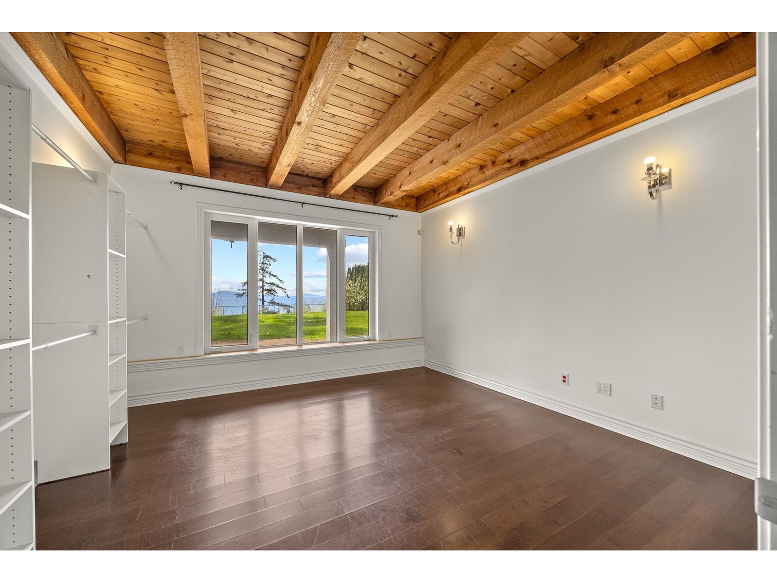 14032 Terry Road, White Rock, British Columbia  V4B 1A2 - Photo 26 - R2990399