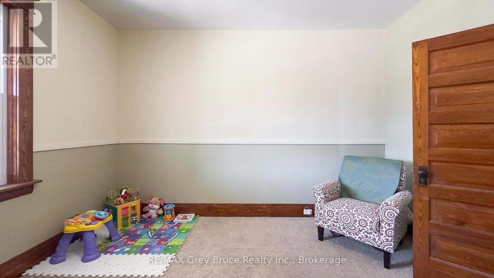 18 2nd Avenue Ne Avenue, Arran-Elderslie, Ontario  N0G 1L0 - Photo 20 - X12066254