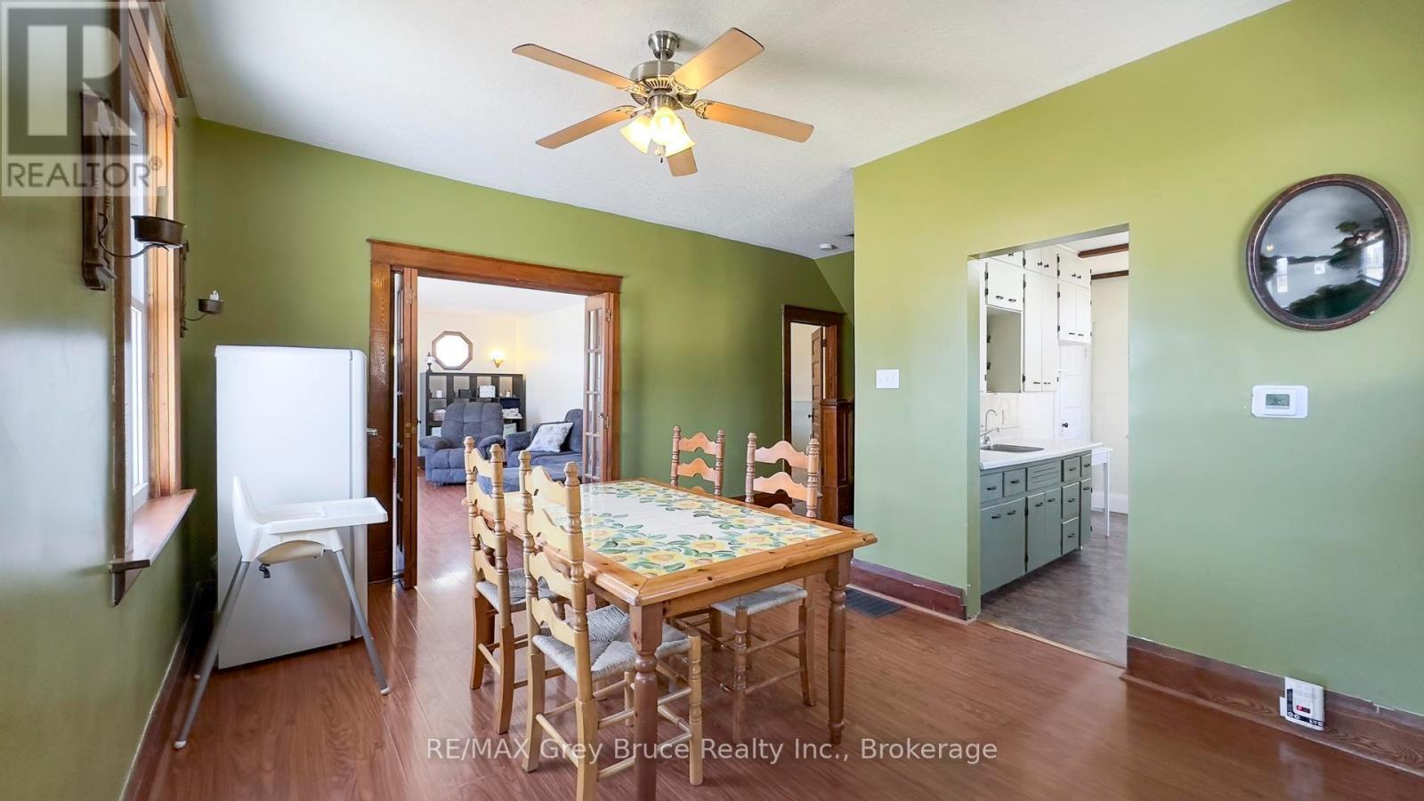 18 2nd Avenue Ne Avenue, Arran-Elderslie, Ontario  N0G 1L0 - Photo 10 - X12066254