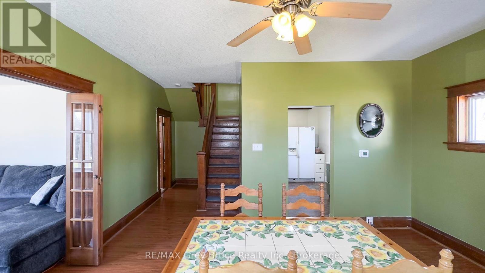 18 2nd Avenue Ne Avenue, Arran-Elderslie, Ontario  N0G 1L0 - Photo 14 - X12066254