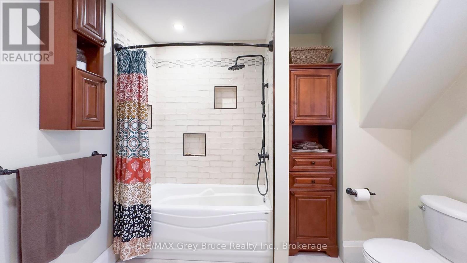 18 2nd Avenue Ne Avenue, Arran-Elderslie, Ontario  N0G 1L0 - Photo 31 - X12066254