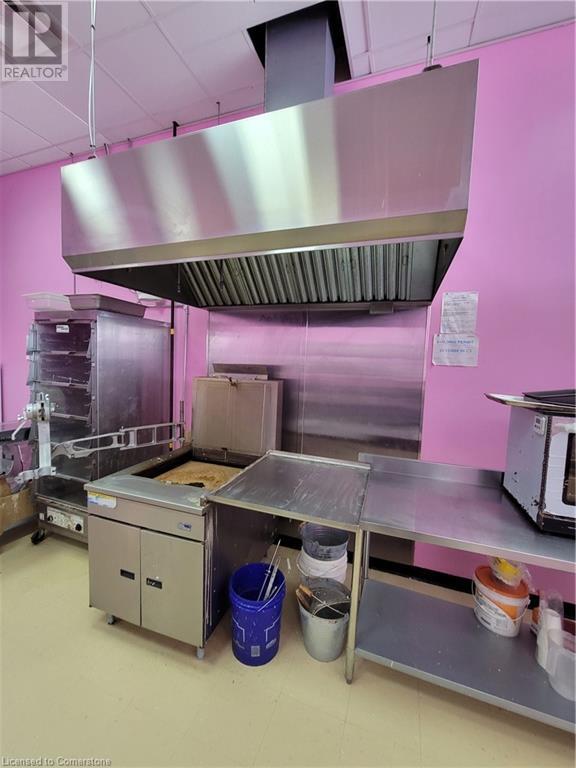 1096 Wilson Street W Unit# J2, Ancaster, Ontario  L9G 3K9 - Photo 4 - 40717523