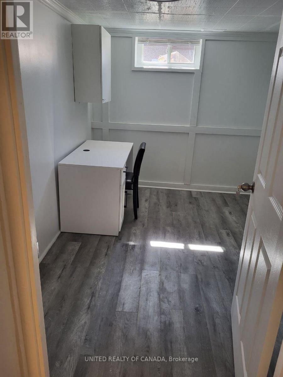 940 Oxford Street W, London North, Ontario  N6H 1V3 - Photo 20 - X12085791