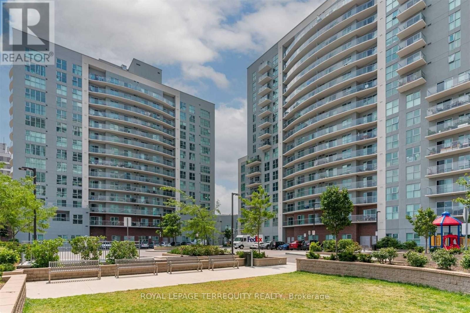 1207 - 2152 Lawrence Avenue E, Toronto, Ontario  M1R 0B5 - Photo 19 - E12075151