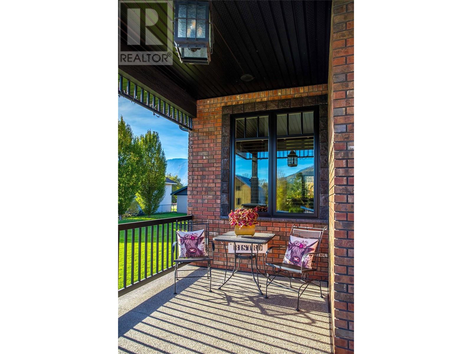 905 Edward Street, Revelstoke, British Columbia  V0E 2S0 - Photo 62 - 10326488