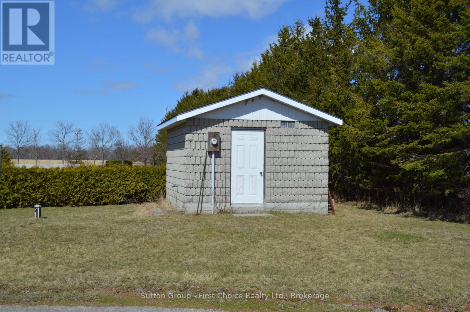 33809 Meyer Drive S, Ashfield-Colborne-Wawanosh, Ontario  N7A 3X9 - Photo 5 - X12085853