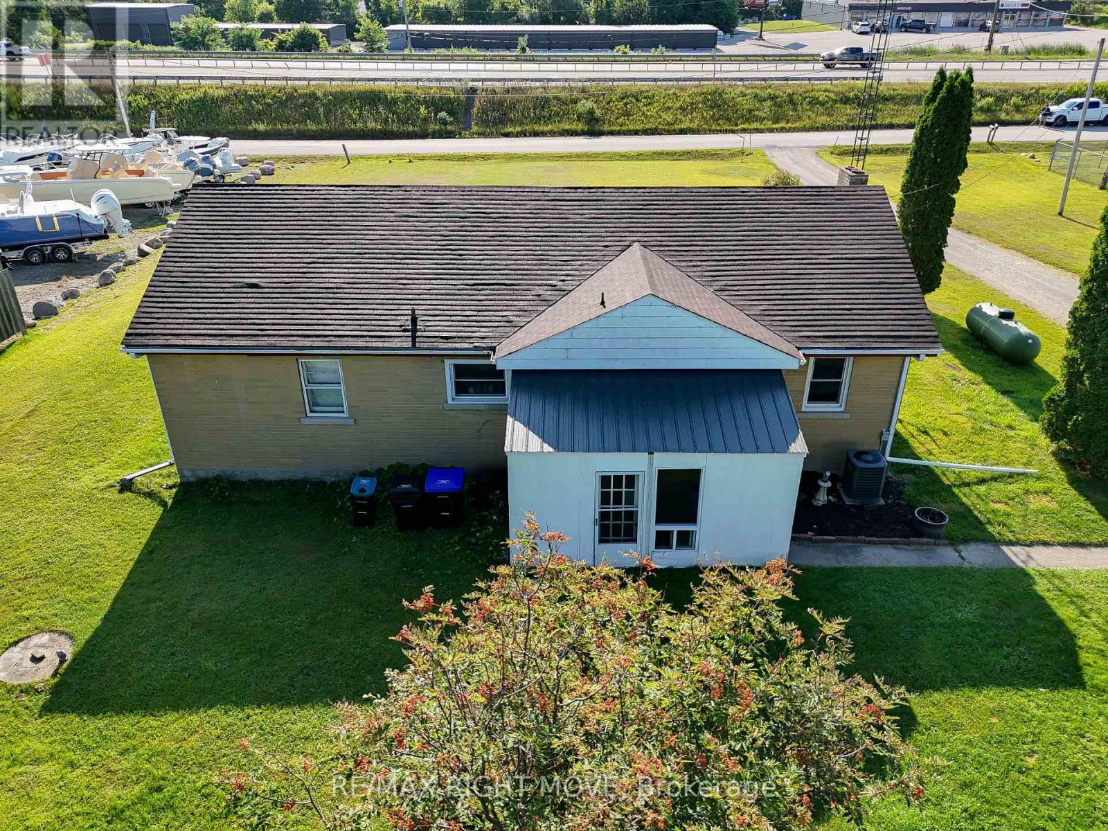 4142 Stewarts Lane, Severn, Ontario  L3V 6K6 - Photo 20 - S12085873
