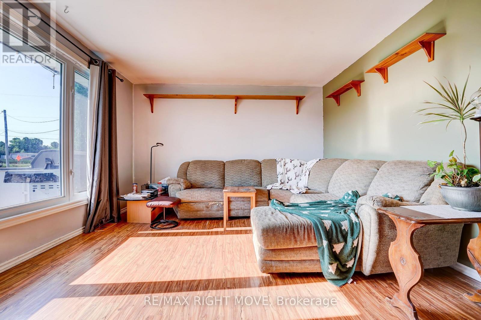 4142 Stewarts Lane, Severn, Ontario  L3V 6K6 - Photo 7 - S12085873