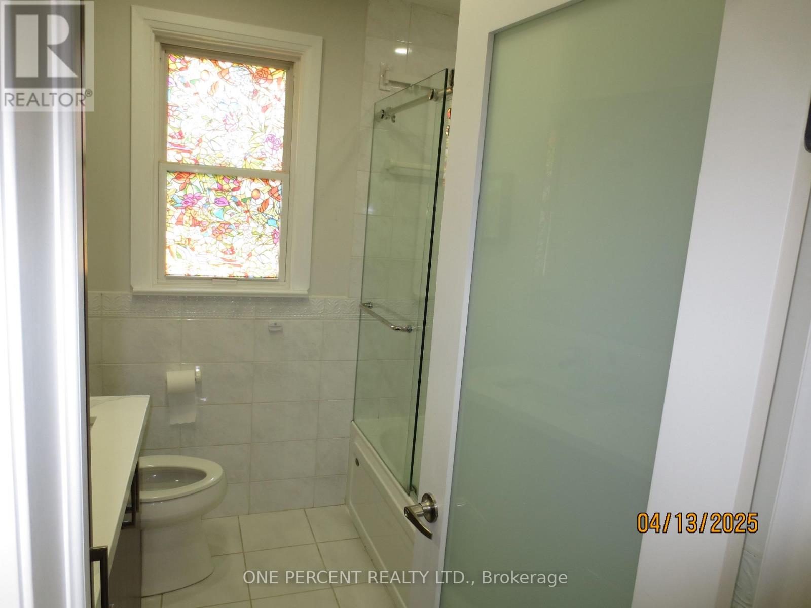 39 Decarie Circle, Toronto, Ontario  M9B 3J1 - Photo 21 - W12083273