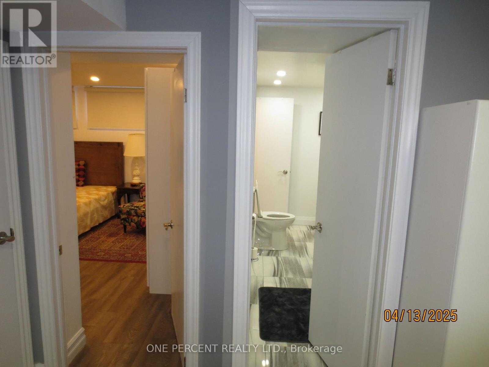 39 Decarie Circle, Toronto, Ontario  M9B 3J1 - Photo 40 - W12083273