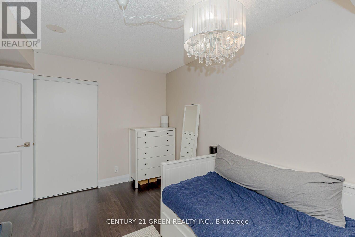 217 - 55 De Boers Drive, Toronto, Ontario  M3J 0G5 - Photo 20 - W12085891