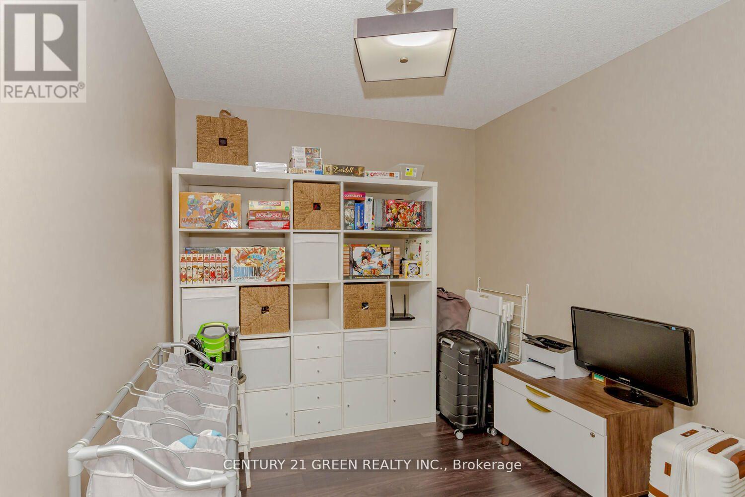 217 - 55 De Boers Drive, Toronto, Ontario  M3J 0G5 - Photo 9 - W12085891