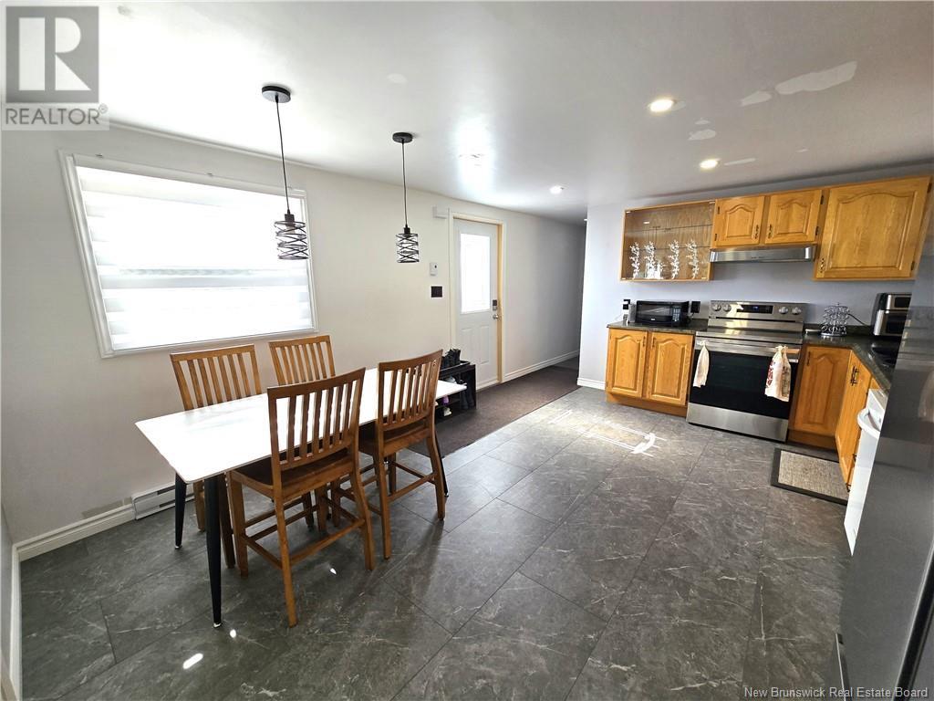 28 Parc P'tiso Street, Edmundston, New Brunswick  E3V 3X7 - Photo 6 - NB116310