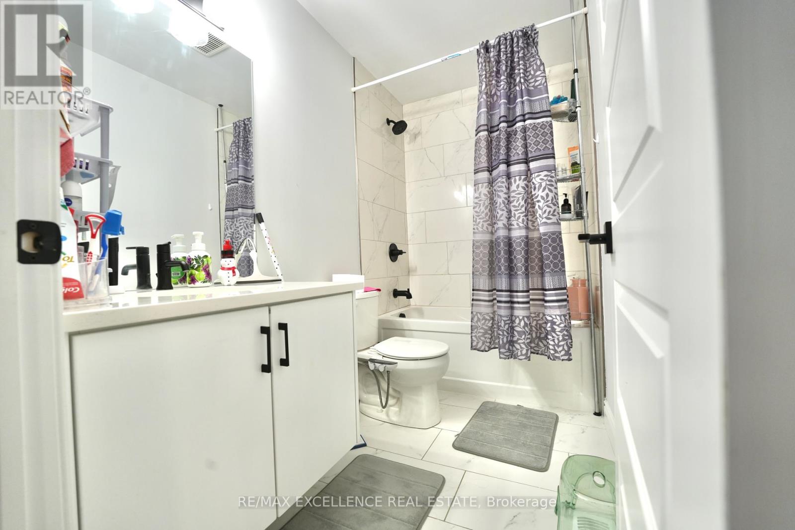 90 Wayside Lane, Southwold, Ontario  N5P 0G3 - Photo 12 - X12085881