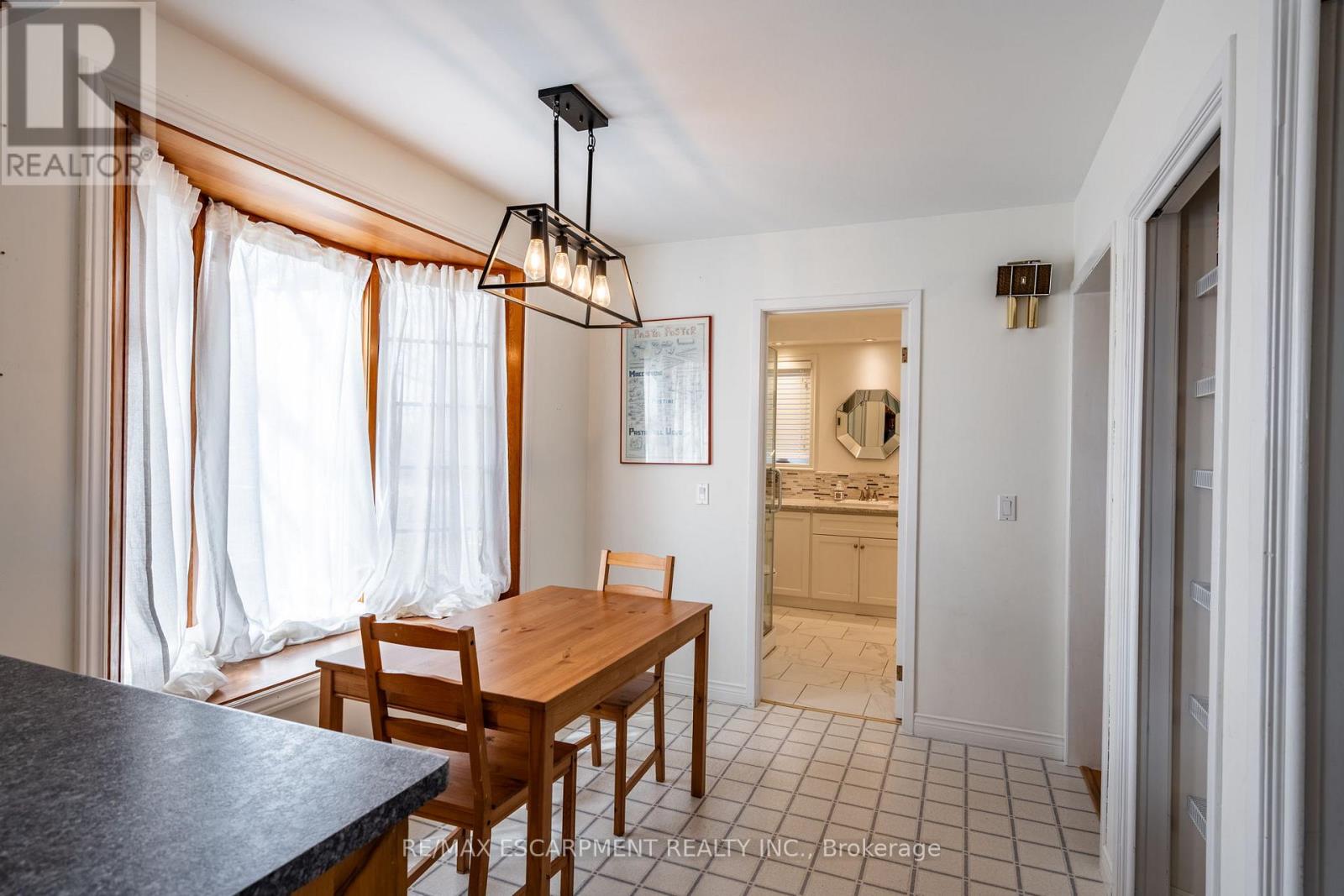 2806 Upper James Street, Hamilton, Ontario  L0R 1W0 - Photo 21 - X12085882
