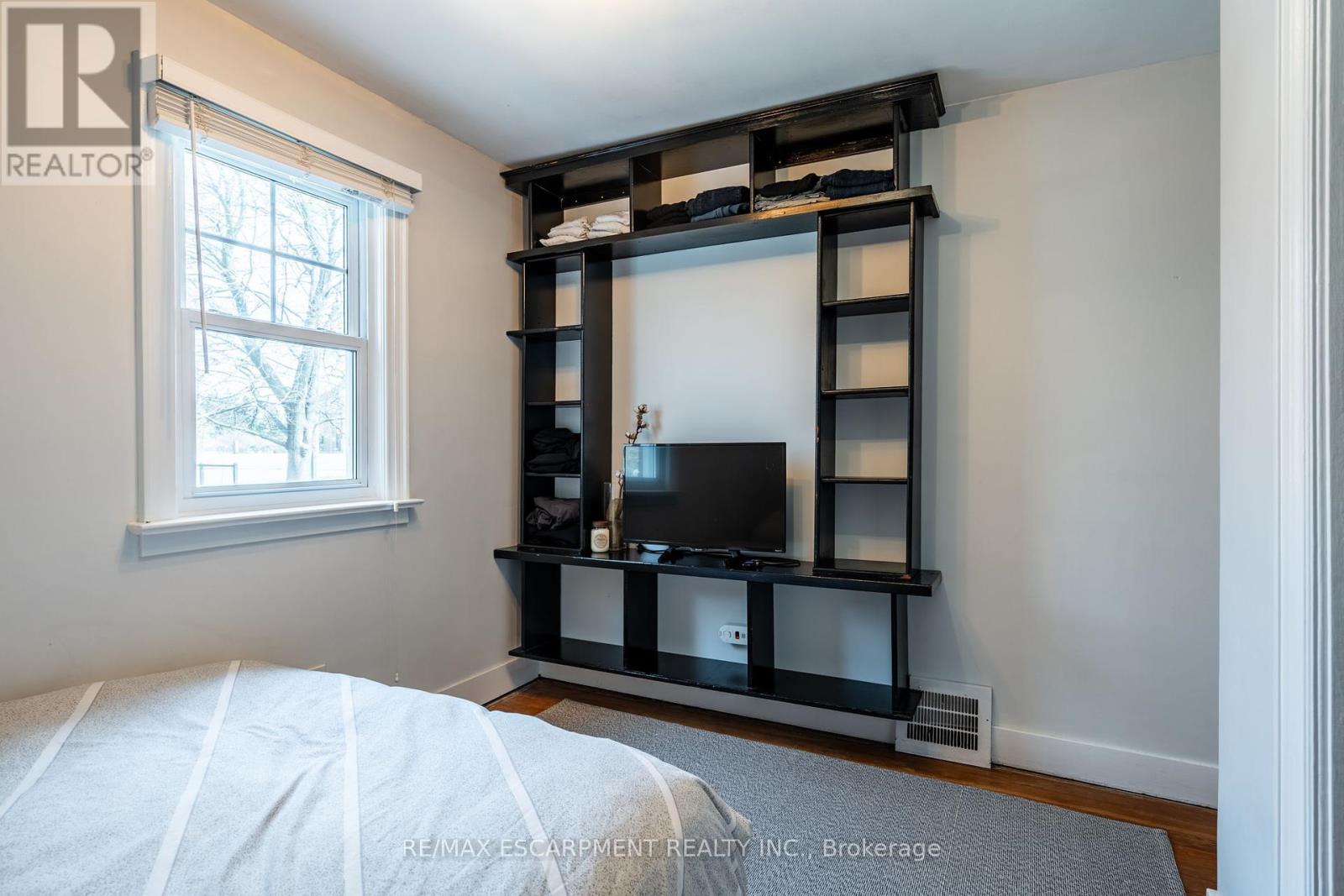 2806 Upper James Street, Hamilton, Ontario  L0R 1W0 - Photo 32 - X12085882