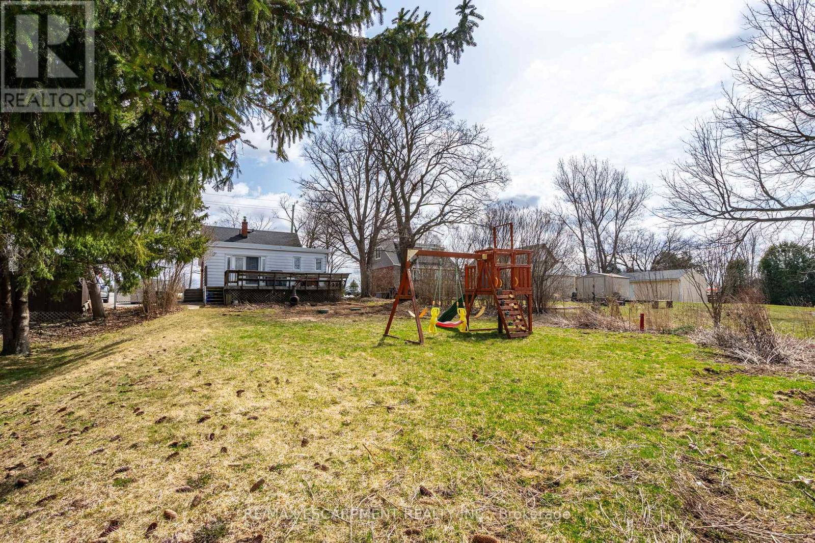 2806 Upper James Street, Hamilton, Ontario  L0R 1W0 - Photo 46 - X12085882