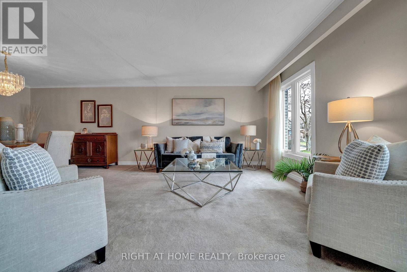 16 Pendle Hill Court, Toronto, Ontario  M1H 2L9 - Photo 8 - E12086068