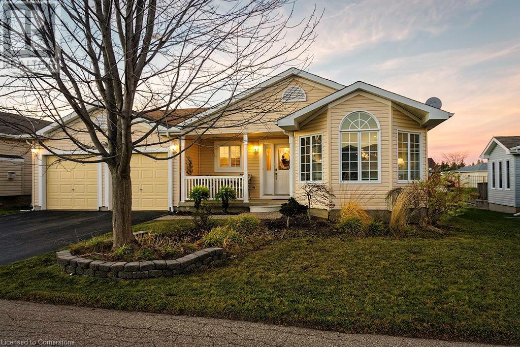 156 GRACEHILL Crescent, Freelton, Ontario