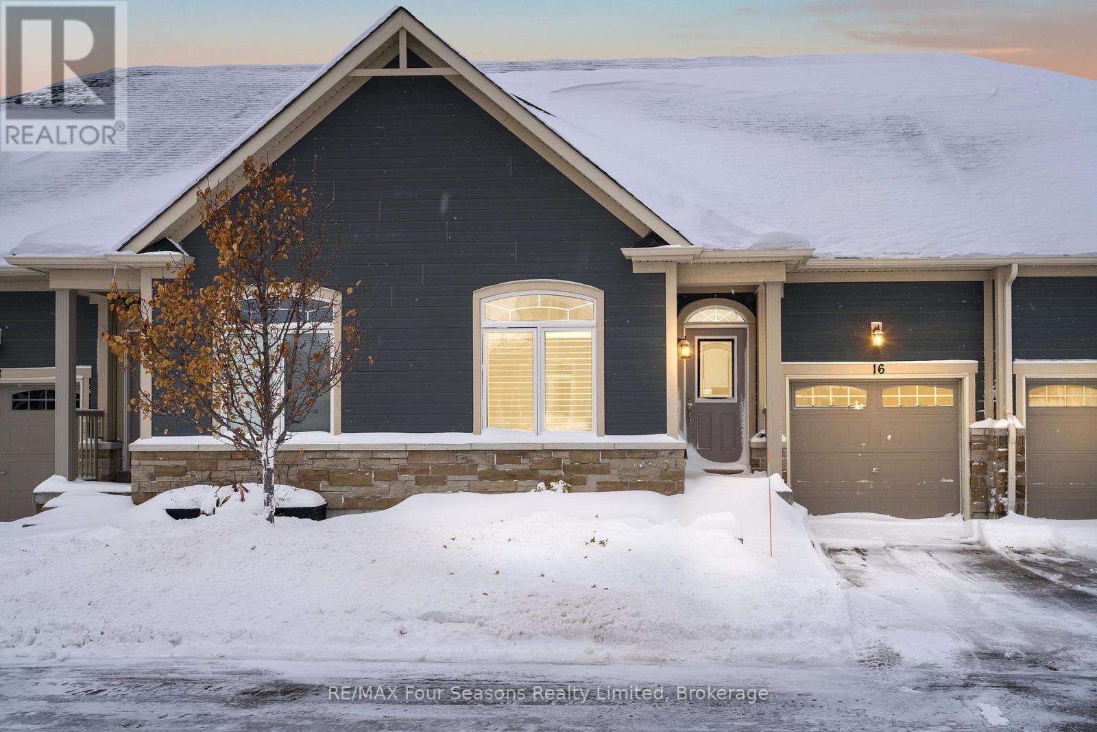 16 Kari Crescent, Collingwood, Ontario  L9Y 5B4 - Photo 1 - S12086123
