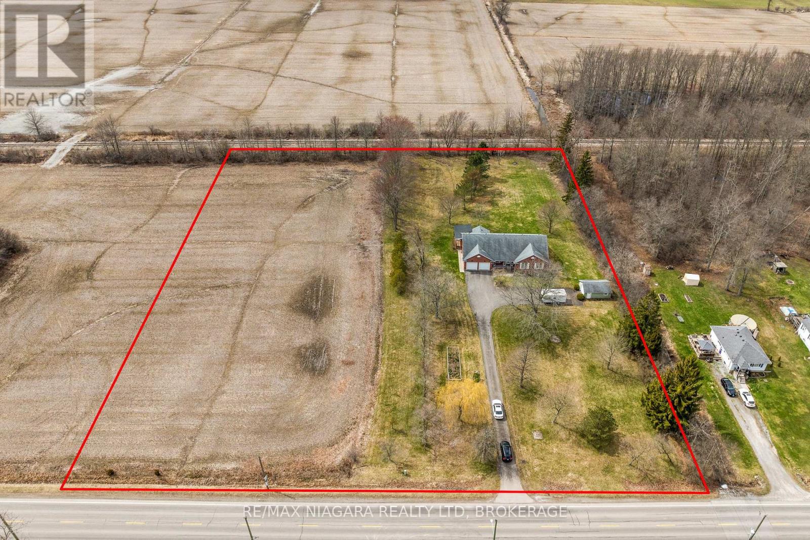 Property at 3486 ELM STREET image 2