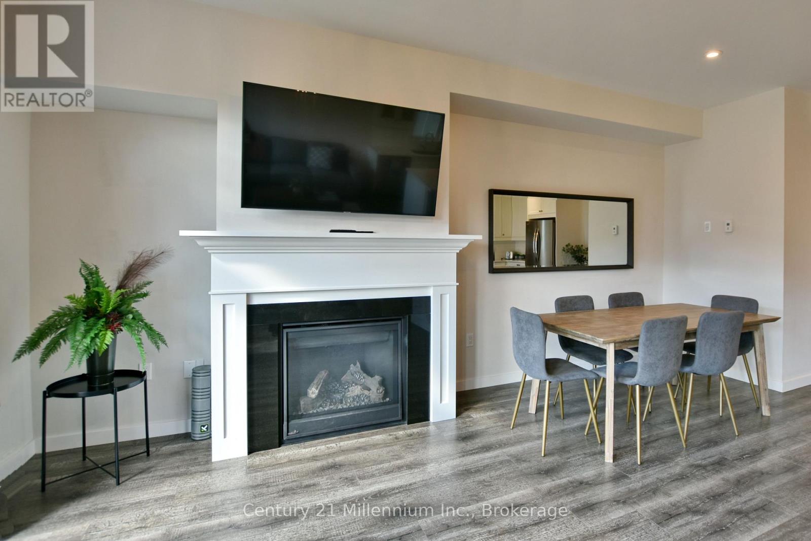 349 Yellow Birch Crescent, Blue Mountains, Ontario  L9Y 0R4 - Photo 18 - X12085999