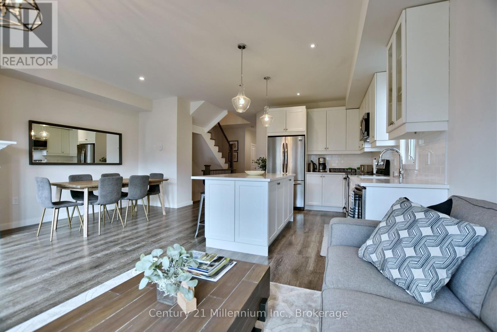 349 Yellow Birch Crescent, Blue Mountains, Ontario  L9Y 0R4 - Photo 24 - X12085999