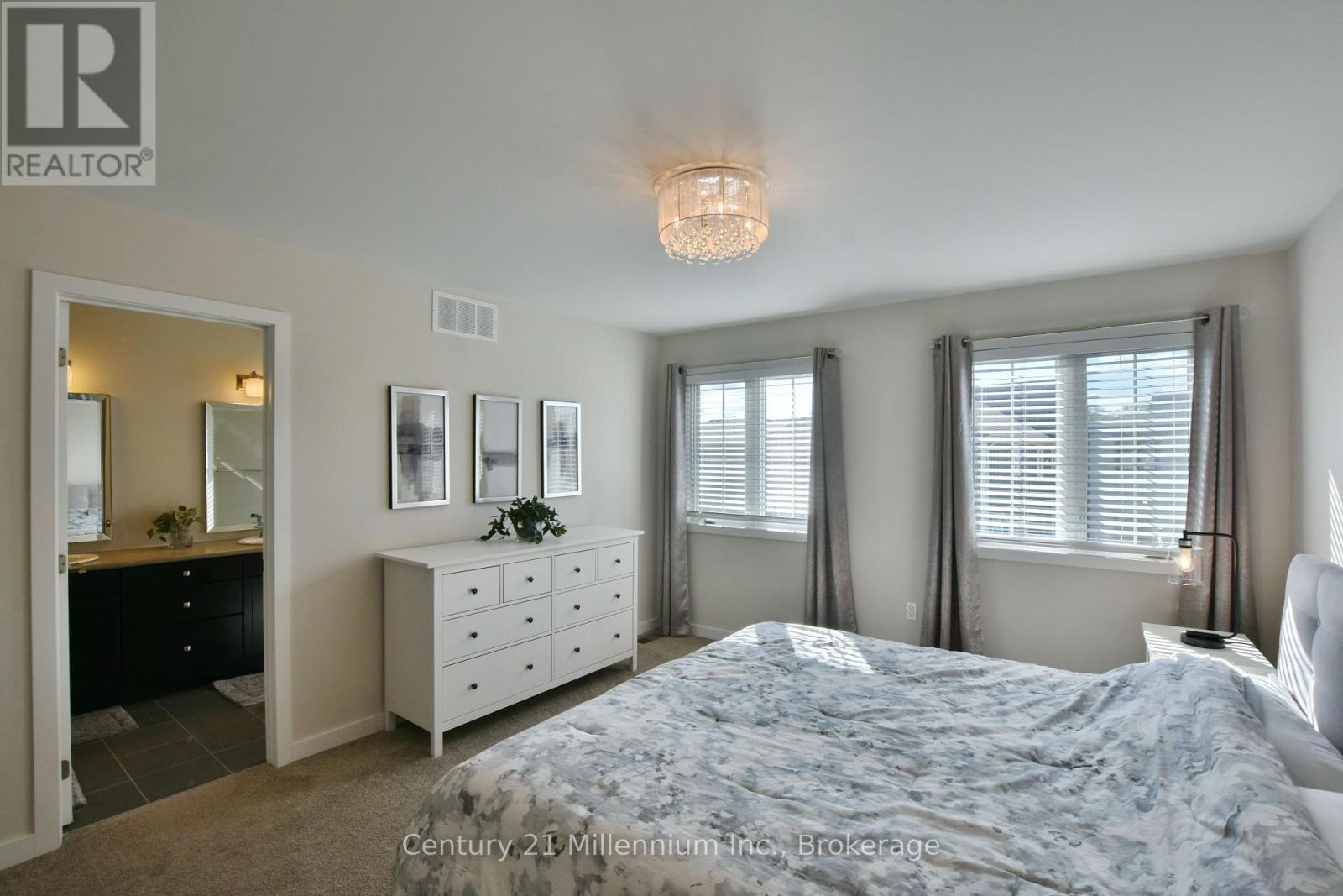 349 Yellow Birch Crescent, Blue Mountains, Ontario  L9Y 0R4 - Photo 29 - X12085999