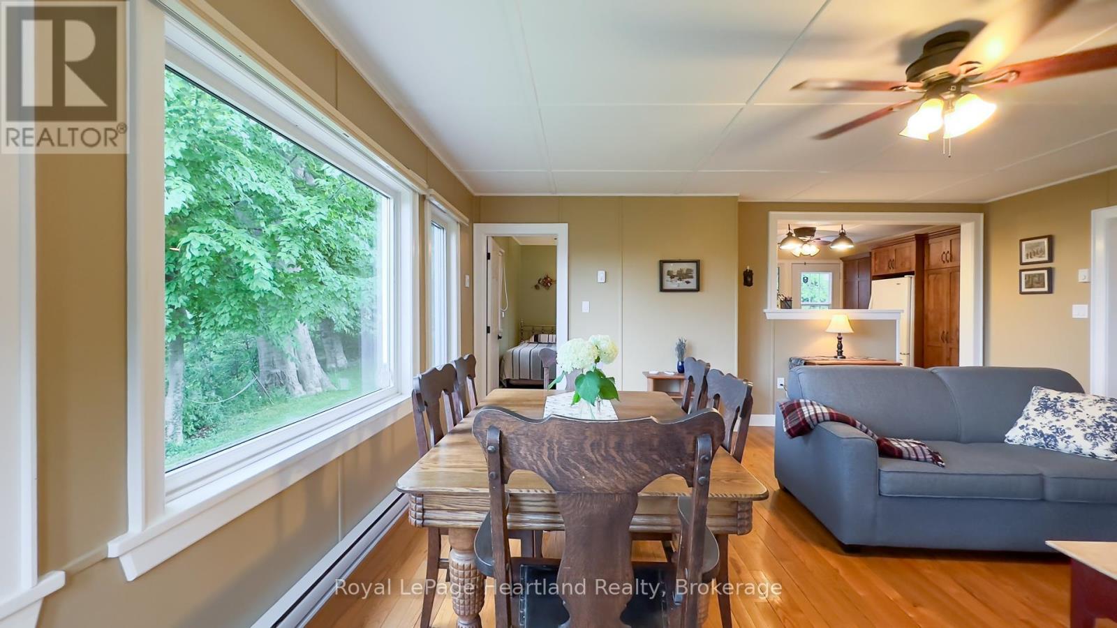 8 Cedar Drive, Bluewater, Ontario  N0M 1G0 - Photo 20 - X12086046