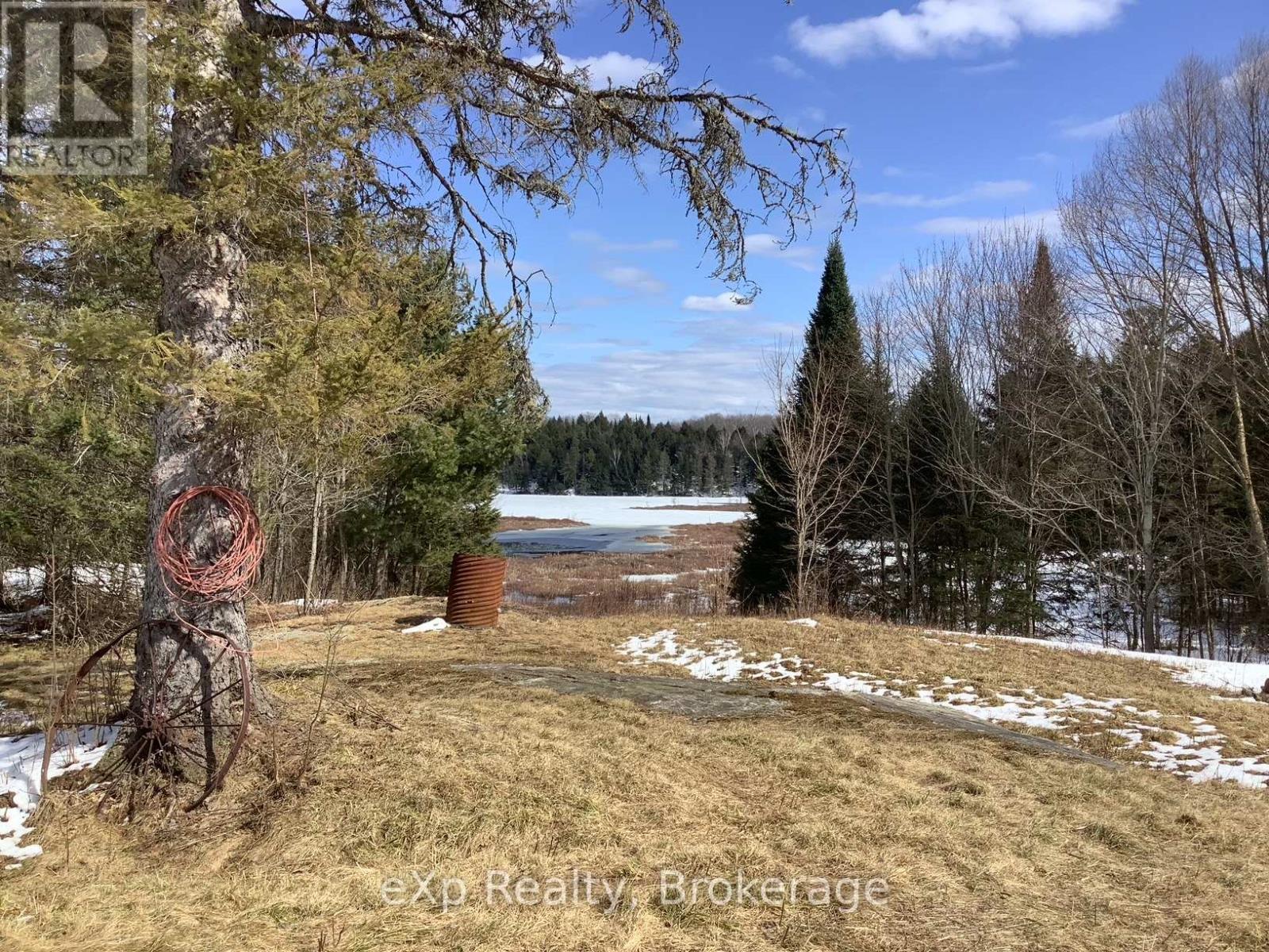 10027 522 Highway, Parry Sound Remote Area, Ontario  P0H 1A0 - Photo 3 - X12086125