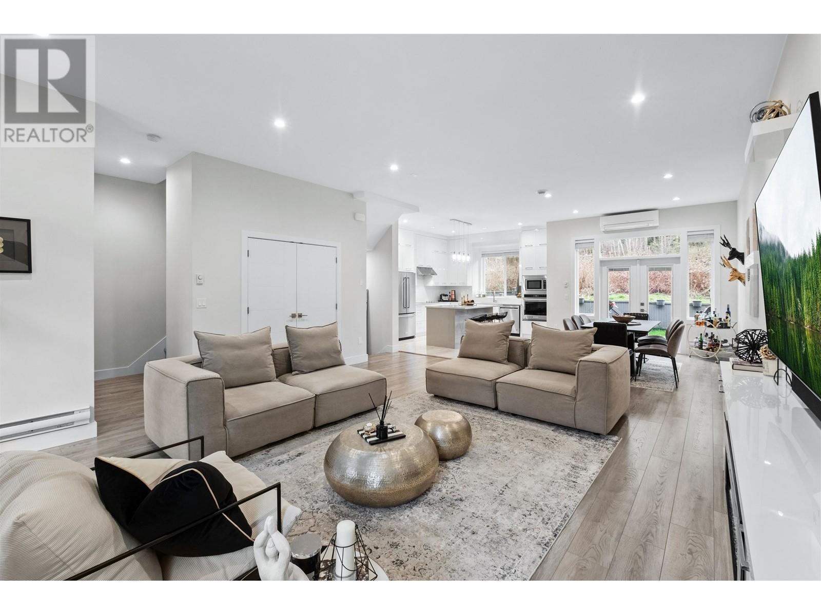 Property at 102 3499 GISLASON AVENUE image 2