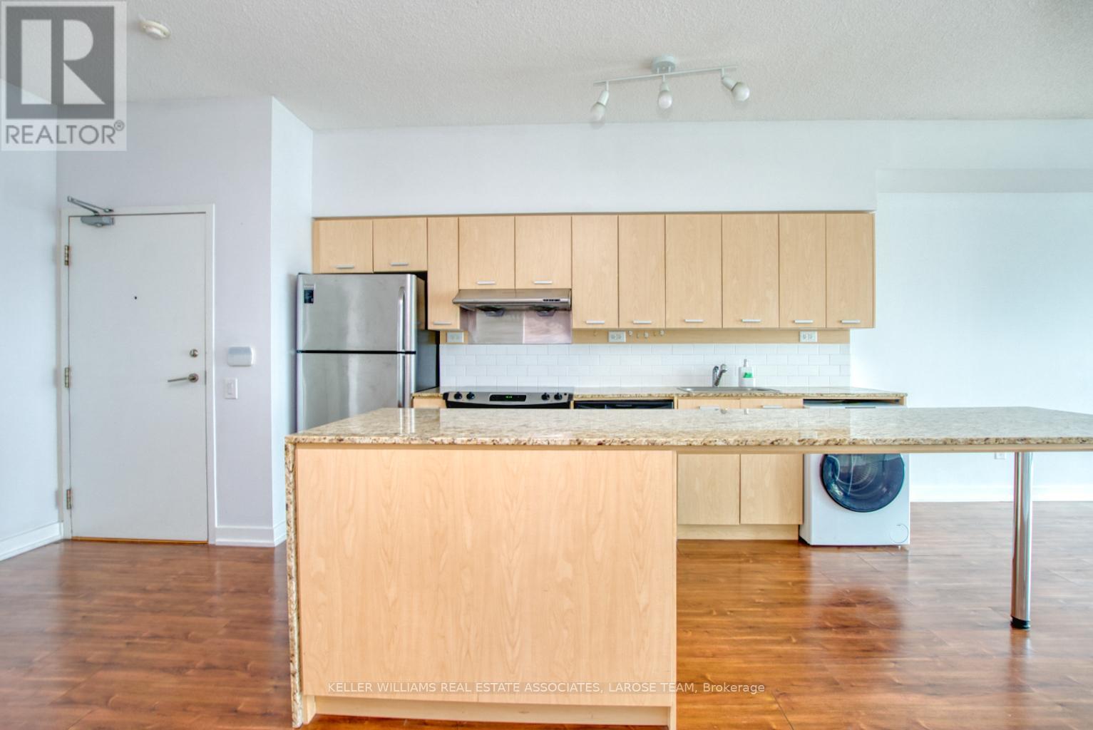 2815 - 29 Singer Court, Toronto, Ontario  M2K 0B3 - Photo 6 - C12086018