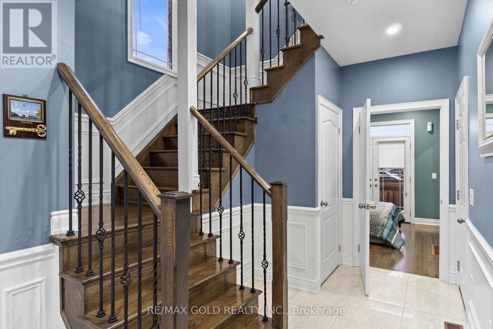 22 Slack Lane, Caledon, Ontario  L7C 4H2 - Photo 16 - W12085990