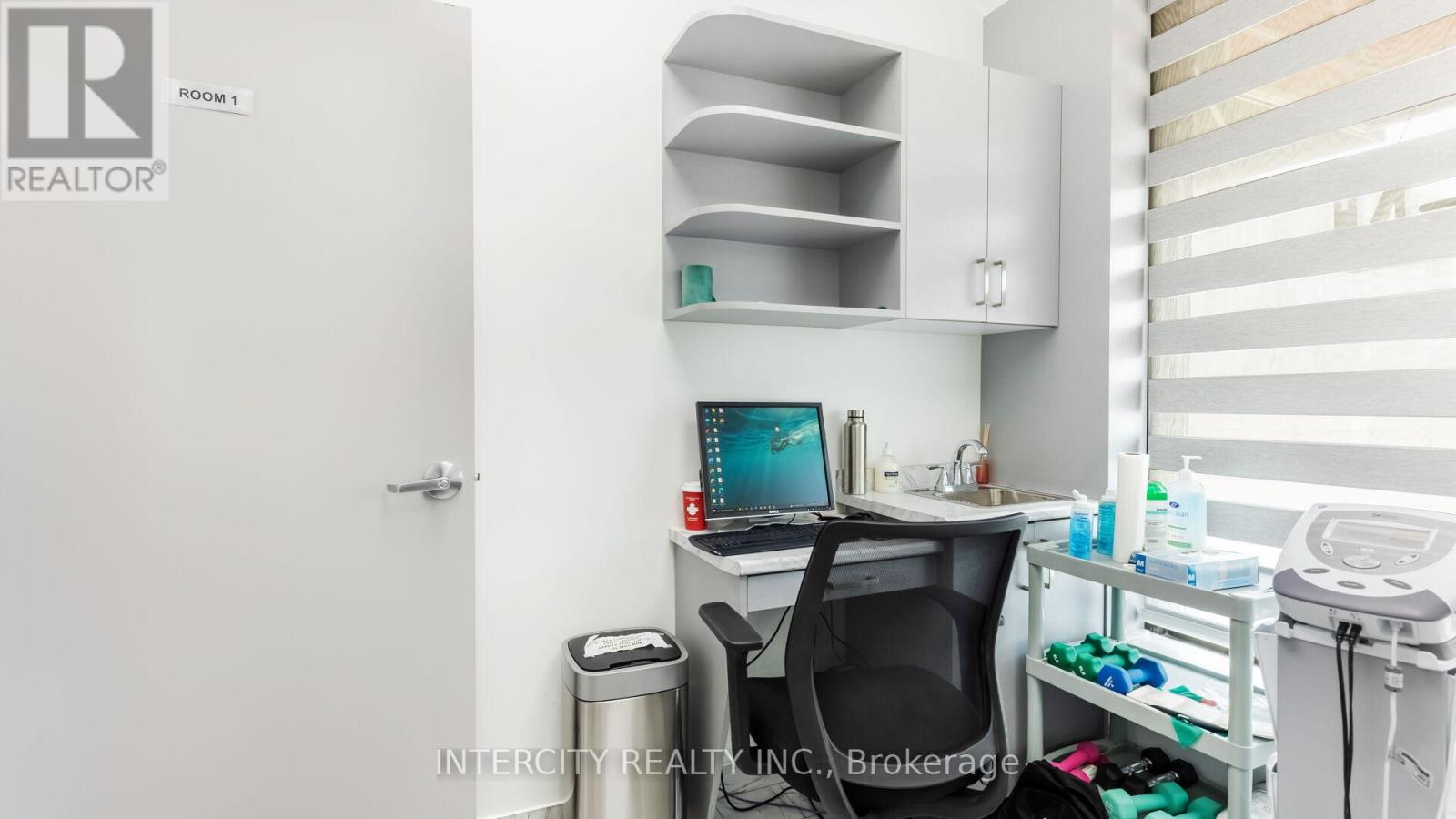 Unit C - 200 County Court Boulevard, Brampton, Ontario  L6W 4K7 - Photo 20 - W12086067