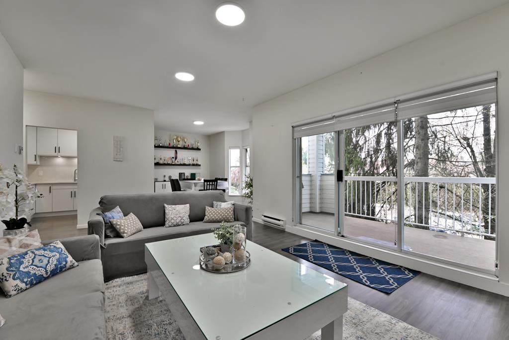 Property at 215 13918 72 AVENUE image 4