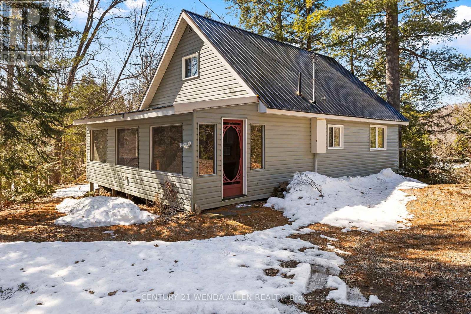 34c Bentley Lake Place, Faraday, Ontario  K0L 1C0 - Photo 1 - X12085951